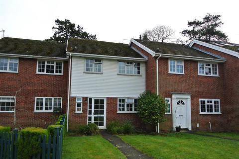 4 bedroom terraced house for sale, Englehurst, Englefield Green TW20