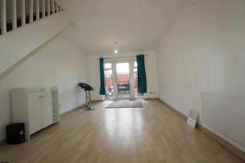 2 bedroom terraced house to rent, Joyners Close, Dagenham, Essex, RM9