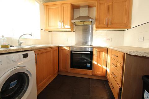 2 bedroom terraced house to rent, Joyners Close, Dagenham, Essex, RM9