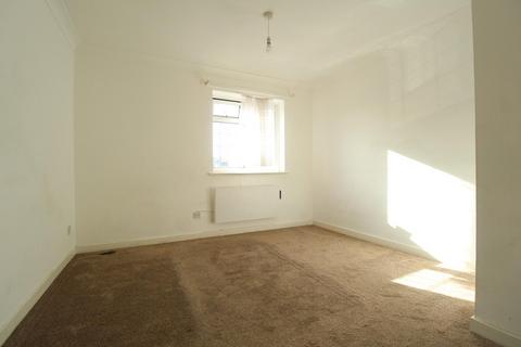 2 bedroom terraced house to rent, Joyners Close, Dagenham, Essex, RM9