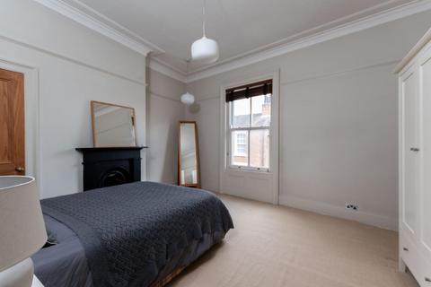 32 Buckingham Terrace, York, YO1 6EE