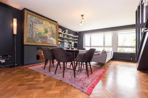 3 bedroom maisonette for sale, Rouse Gardens, London