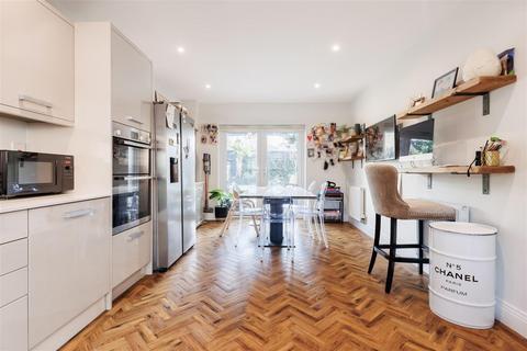 12 Archer Close, Coopersale, Epping, CM16 7FG