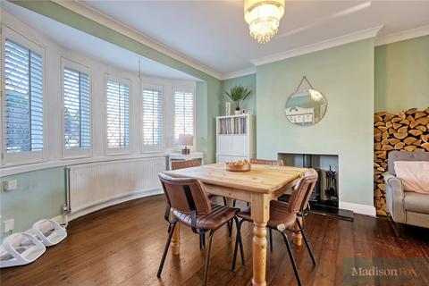 4 bedroom detached house for sale, Latchett Road, London E18