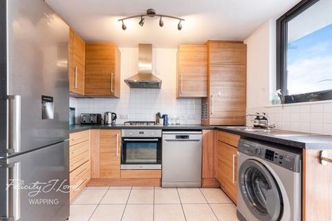 2 bedroom flat for sale, Umberston Street, London, E1