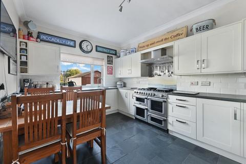 35 Ewell By Pass, Epsom, KT17 2PZ