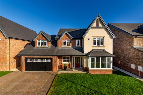 4 bedroom detached house for sale, Fenwick Close, Newcastle Upon Tyne NE20
