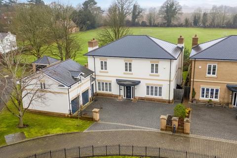 5 bedroom detached house for sale, Cloister Way, Leamington Spa, Warwickshire CV32 6QE