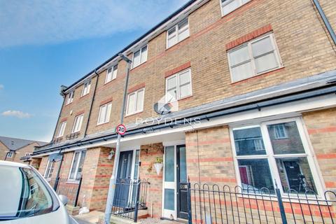 5 bedroom townhouse for sale, Nottage Crescent, Braintree CM7