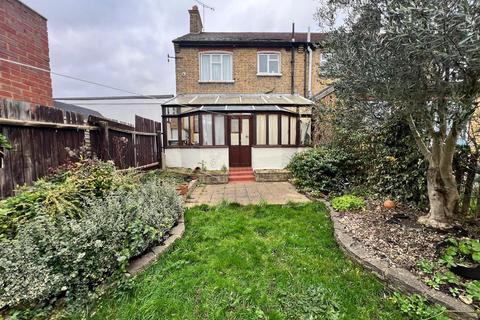 3 bedroom house for sale, Eton Road, Ilford