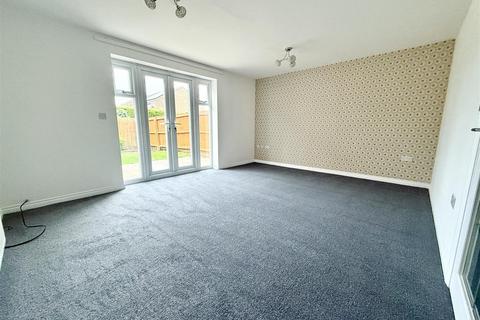 17 Ernest Drive, Old Catton, Norwich, NR6 7GA