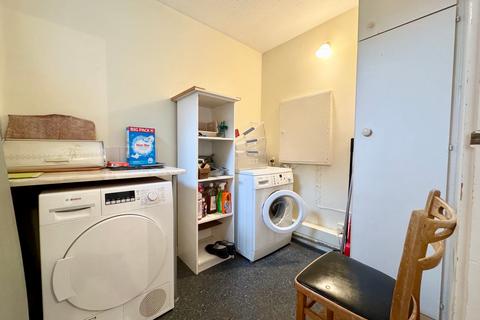 227 Bracelet Close, Corringham, Stanford-le-hope, SS17 7JX