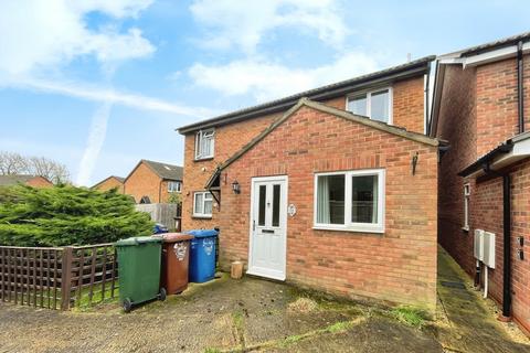 3 bedroom semi-detached house for sale, Meadow Way, Yarnton, OX5