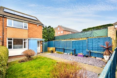 2 bedroom terraced house for sale, Manor Farm Way, Leeds, West Yorkshire