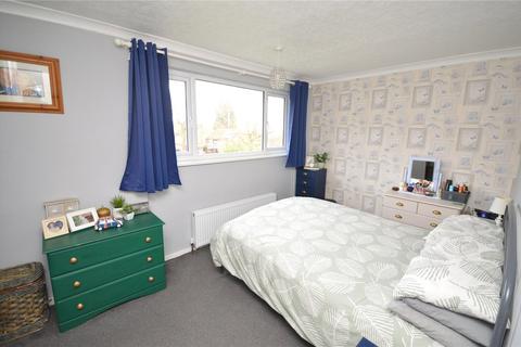 2 bedroom terraced house for sale, Manor Farm Way, Leeds, West Yorkshire