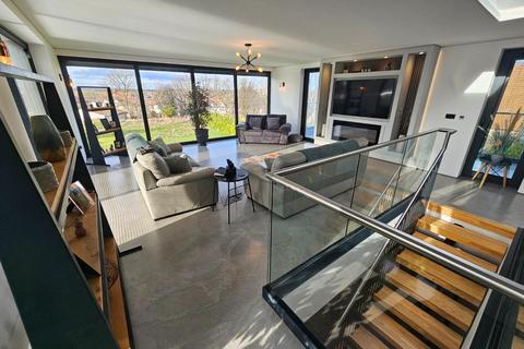 1 Spire View, Sunderland, SR3 1AE