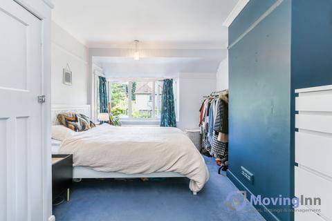 17 Kenmore Road, Kenley, CR8 5NW