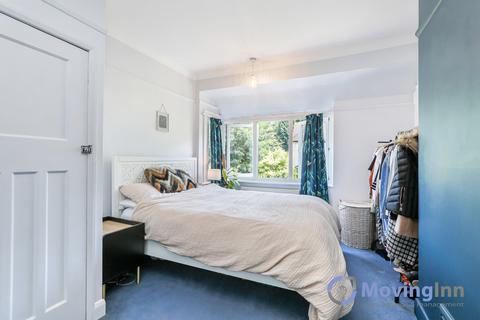 17 Kenmore Road, Kenley, CR8 5NW