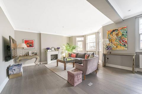 undefined, Kings Gardens, West Hampstead, London, NW6