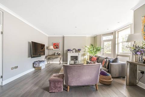 Kings Gardens, West Hampstead, London, NW6