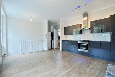 2 bedroom apartment for sale, Adelaide Road, Chalk Farm, NW3