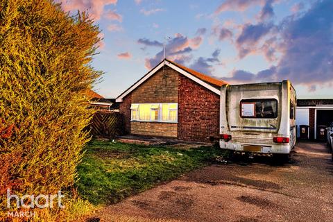 3 bedroom detached bungalow for sale, King Street, Wimblington