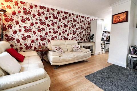 2 bedroom end of terrace house for sale, Bodiam Way, St Neots