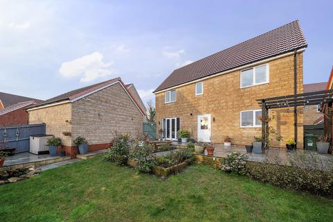 4 bedroom detached house for sale, Voake Close, Radstock BA3