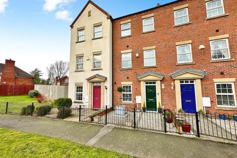 5 bedroom townhouse for sale, Pennyhill Lane, West Bromwich B71