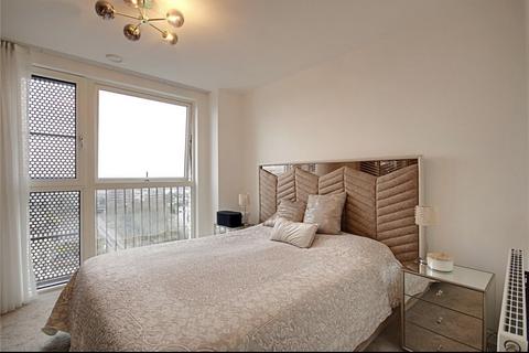 1 bedroom apartment for sale, , Peregrine Point, 1 Alma Road, Enfield, Greater London