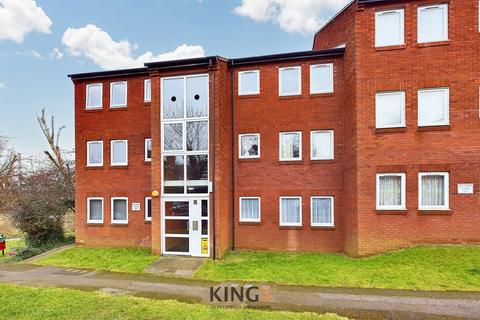 2 bedroom apartment to rent, St. Etheldredas Drive, Hatfield, AL10