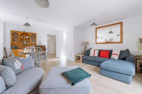 6 Gerway Close, Ottery St Mary, EX11 1GL