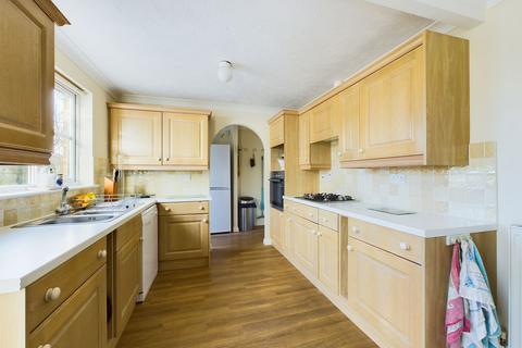 6 Godfrey Close, Ottery St Mary, EX11 1GY