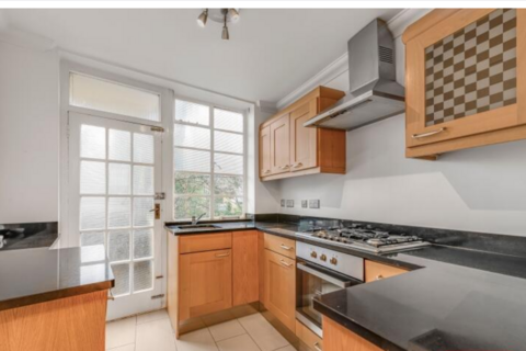 3 bedroom flat to rent, Cholmeley Lodge, Cholmeley Park, London