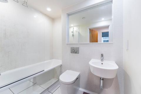 2 bedroom flat for sale, Indescon Square, London