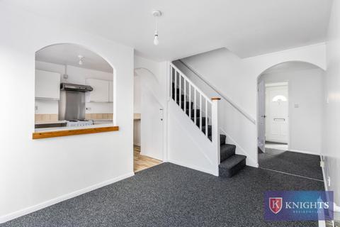29 Westfield Close, Enfield, EN3 7RU