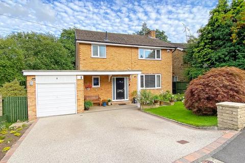 4 bedroom detached house for sale, Hollins Crescent, Harrogate