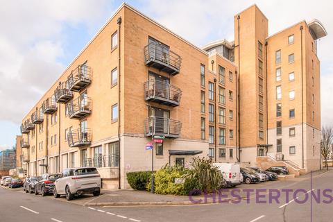 2 bedroom flat to rent, Thistley Court, Glaisher Street, London