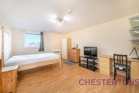 2 bedroom flat to rent, Thistley Court, Glaisher Street, London