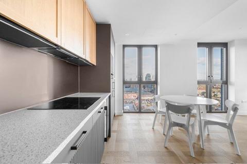 2 bedroom flat to rent, Boxwood Gardens, London