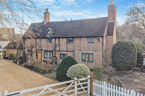 4 bedroom house for sale, Pennypot Lane, Chobham GU24