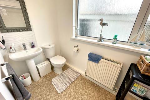 4 Gribben Close, St Austell, PL25 4EA
