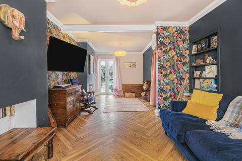 24 Dering Road, Croydon, CR0 1DS