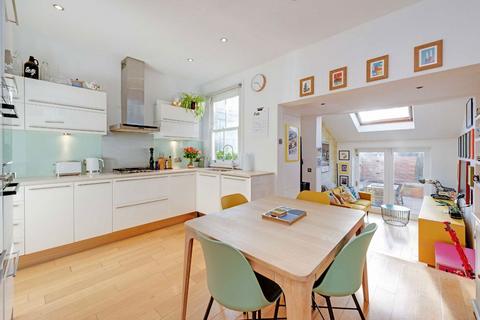 3 bedroom house for sale, Belsize Avenue, London W13