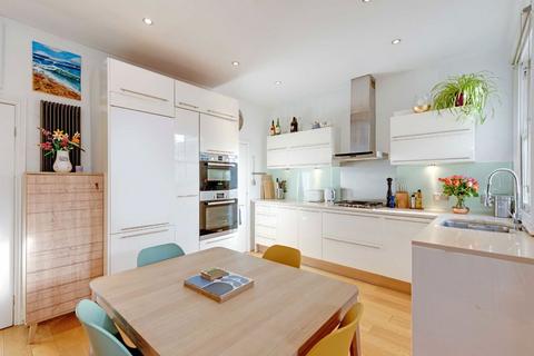 3 bedroom house for sale, Belsize Avenue, London W13