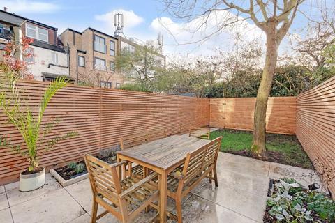 5 Belsize Avenue, London, W13 9TF