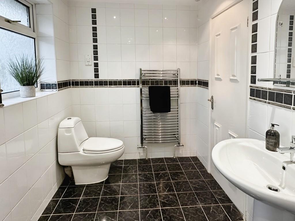Ccfb68f4-Bathroom 201 2018 20 Harcourt