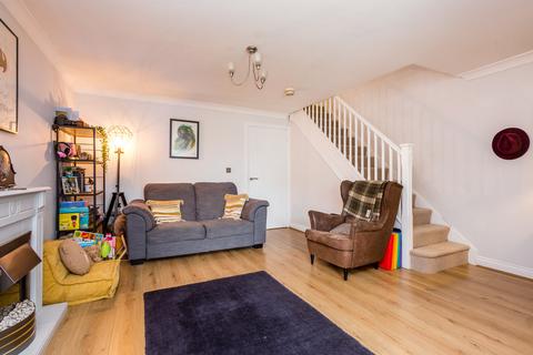 33 Aintree Drive, Rushden, NN10 0YS