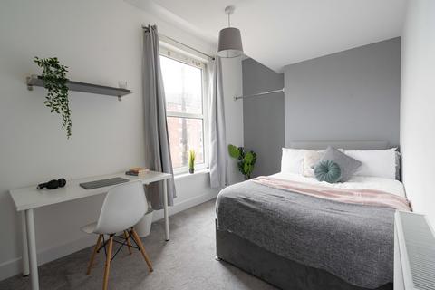 7 bedroom terraced house to rent, Darlington Road, Southsea PO4