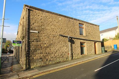 3 bedroom end of terrace house for sale, Manchester Road, Haslingden